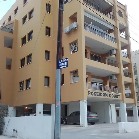 Appartement Direct Posidon Court *